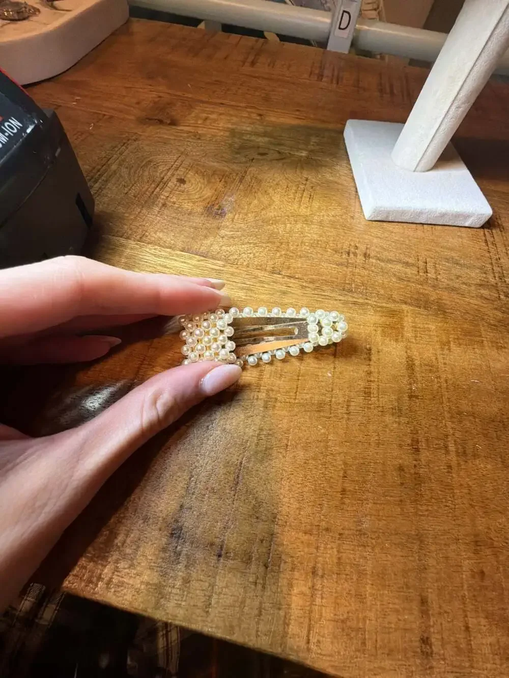 Faux Pearl Embellished Snap Hair Barrettes